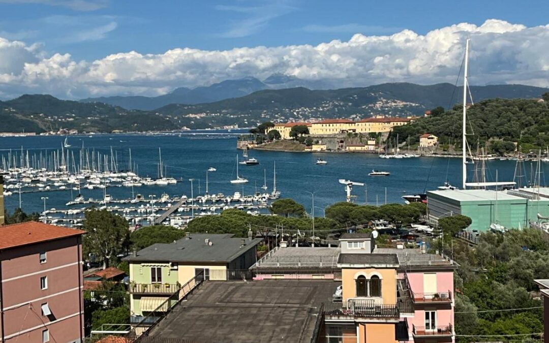 Appartamento case rosse